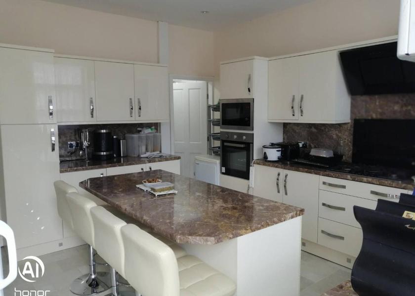 England Bradford Kitchen