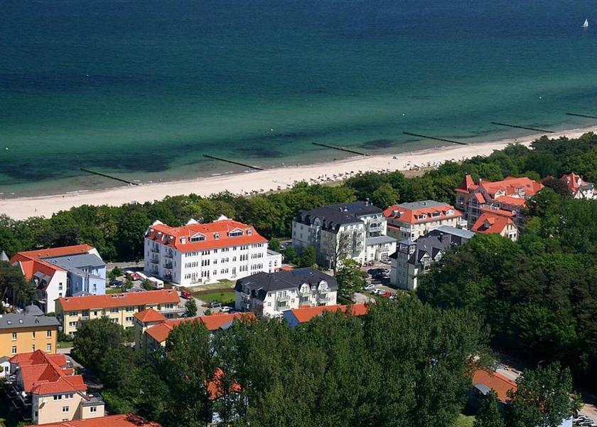 Mecklenburg-West Pomerania Kuehlungsborn Exterior view