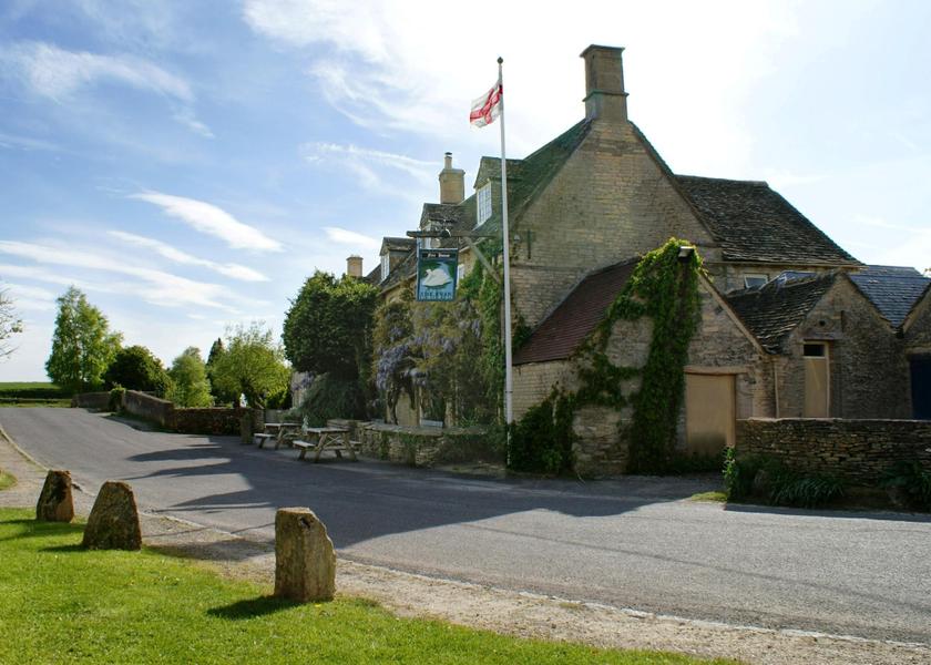 England Burford Exterior view