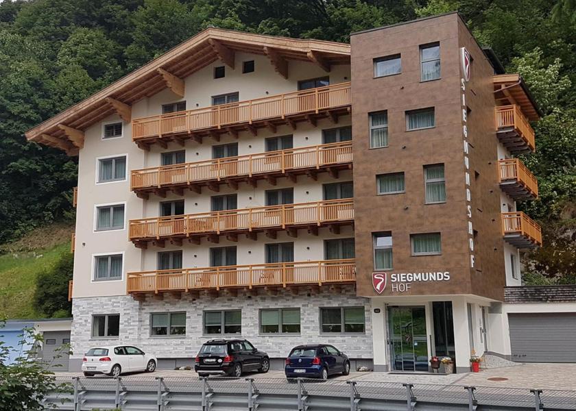 Salzburg State Saalbach-Hinterglemm Entrance