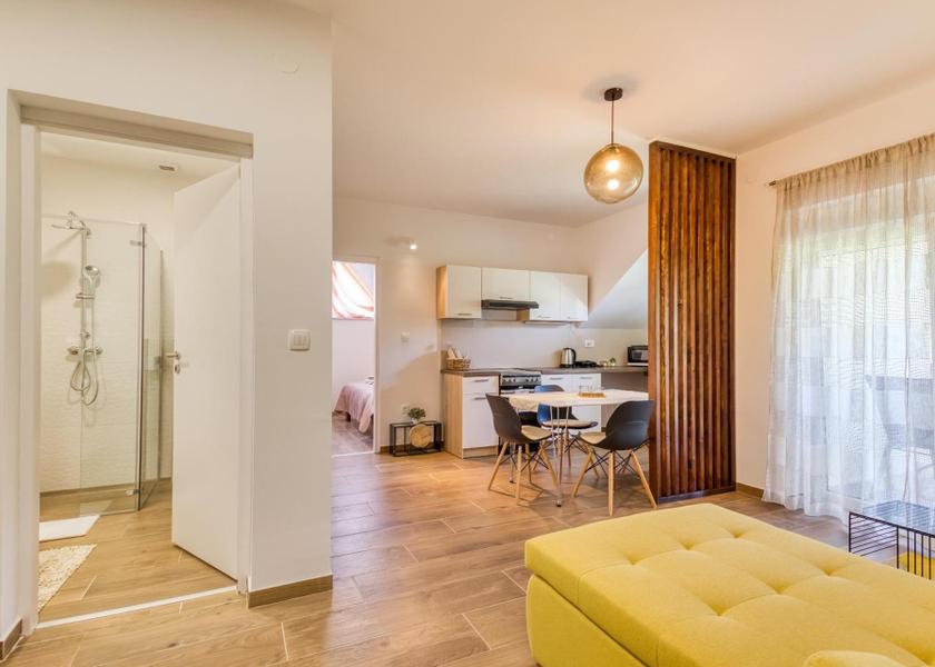 Karlovac Rakovica Apartment - Ground Floor