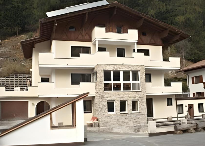 Tyrol Sankt Anton am Arlberg Exterior view