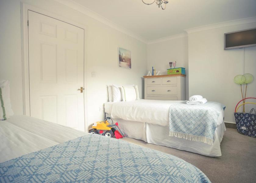 England Salcombe Suite with Sea View