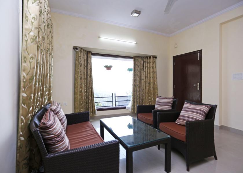 Uttarakhand Bhimtal Hotel Exterior