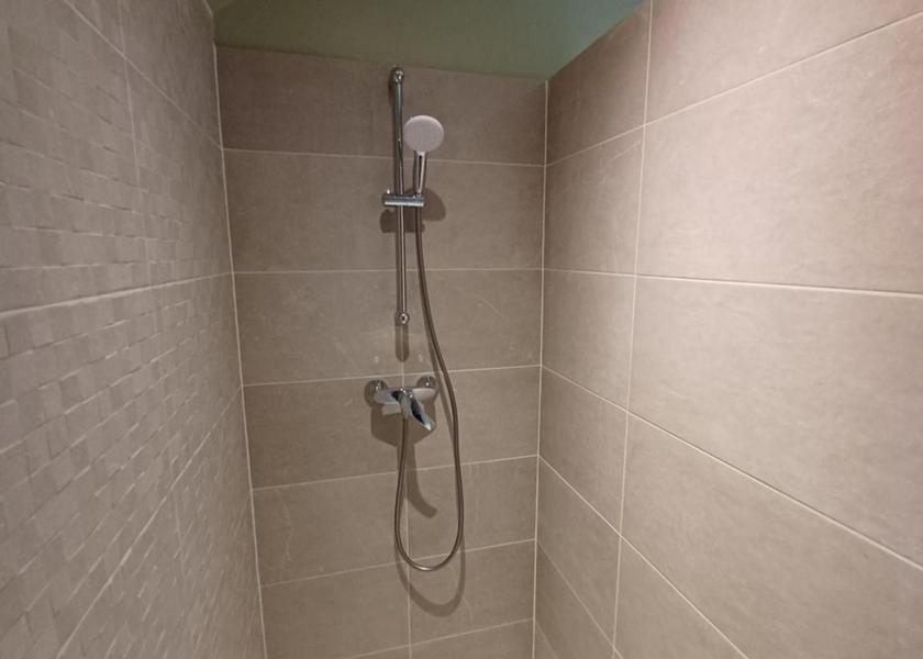 Centre-Loire Valley Veuzain-sur-Loire Double Room with Private Bathroom