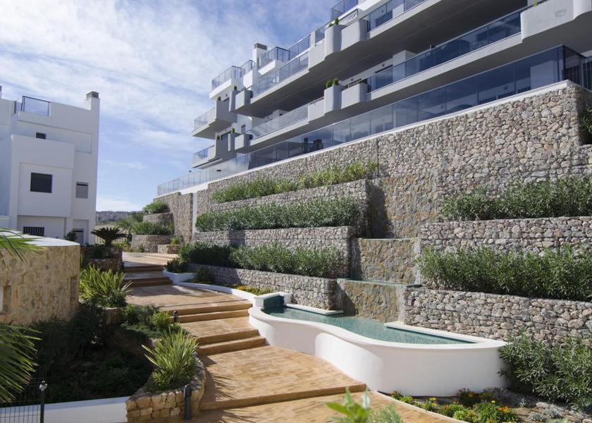 Valencian Community Elche Facilities