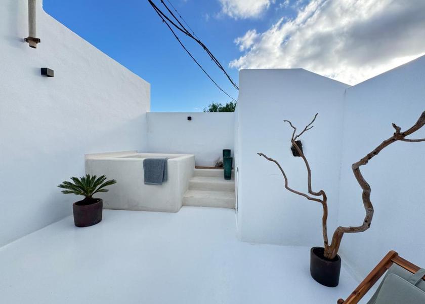 Canary Islands Teguise Hot tub