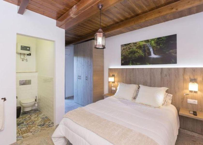 Canary Islands Vega de San Mateo Double Room with Private Bathroom