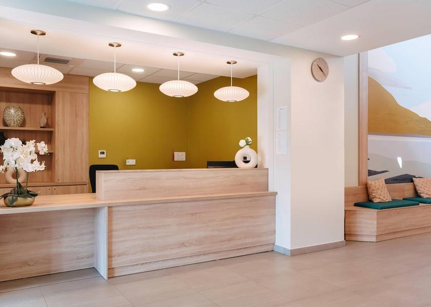 Brittany Ploërmel Lobby