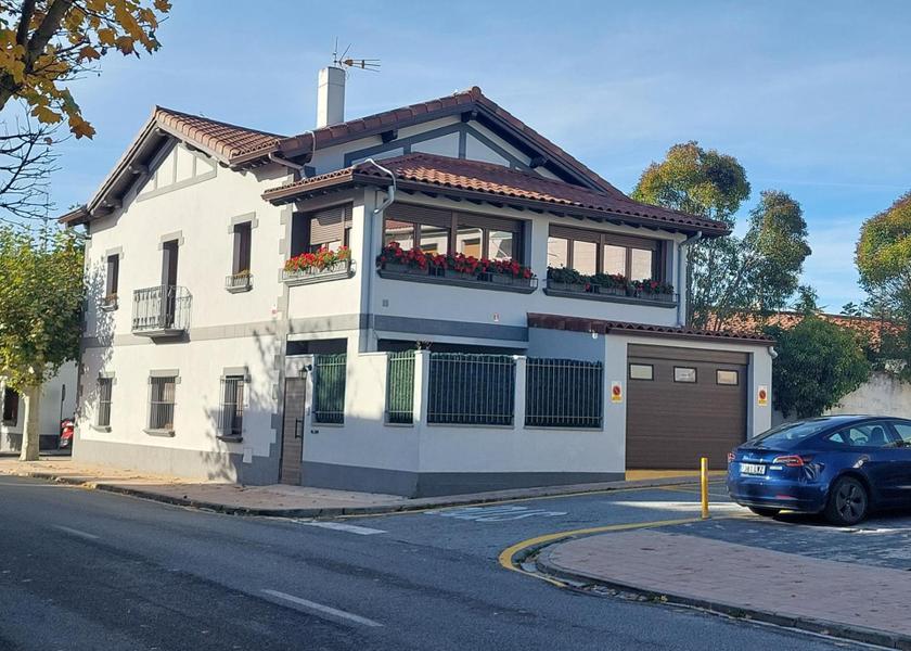 Navarre Zizur Mayor Exterior view