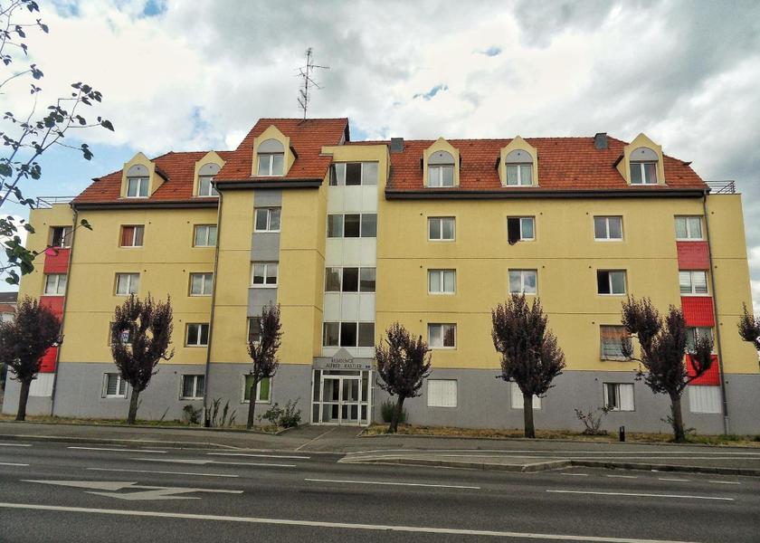 Grand Est Colmar Entrance