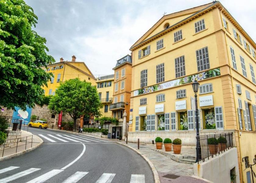 Provence-Alpes-Côte d'Azur Grasse Nearby attraction
