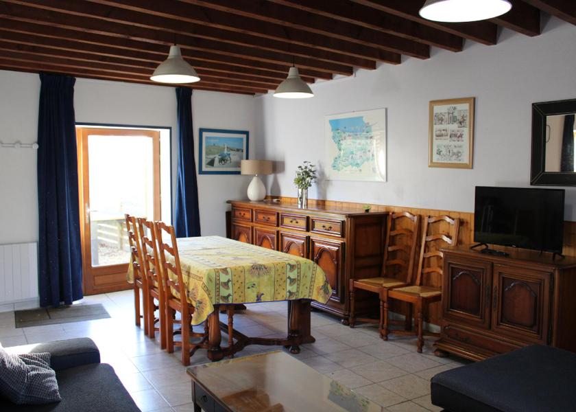 Normandy Grandcamp-Maisy Public Areas