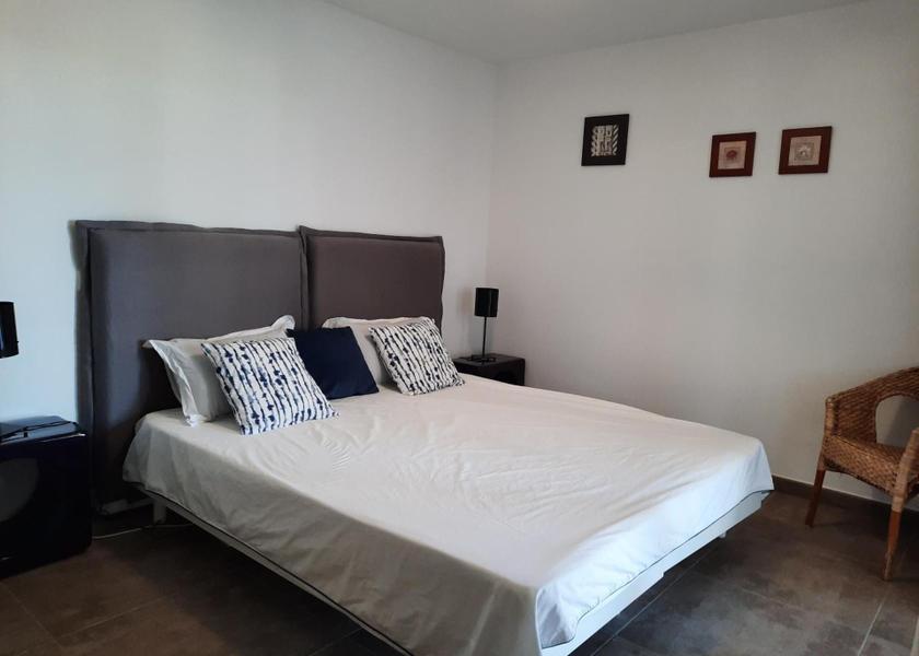 Corsica Grosseto-Prugna Double Room with Private Bathroom