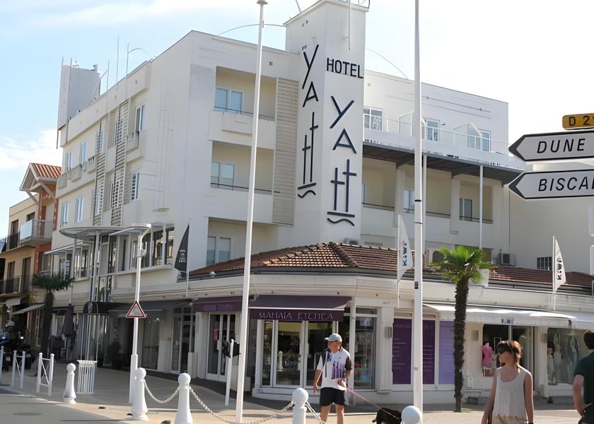 Nouvelle-Aquitaine Arcachon Exterior view