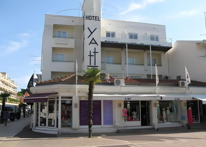 Nouvelle-Aquitaine Arcachon Exterior view