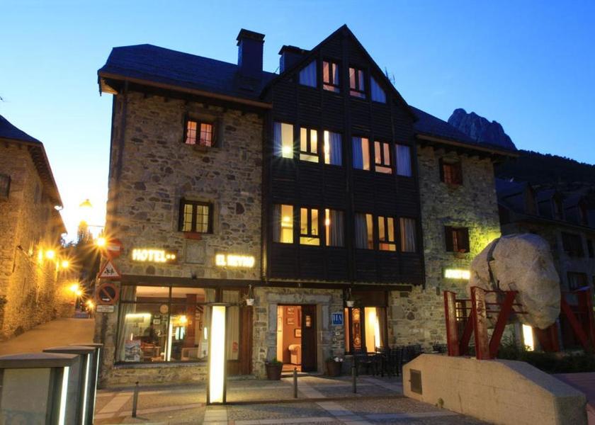 Aragon Sallent de Gallego Exterior view