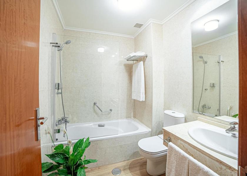 Cantabria Pielagos Apartment with Private Garden (2 Adults +1 Child)