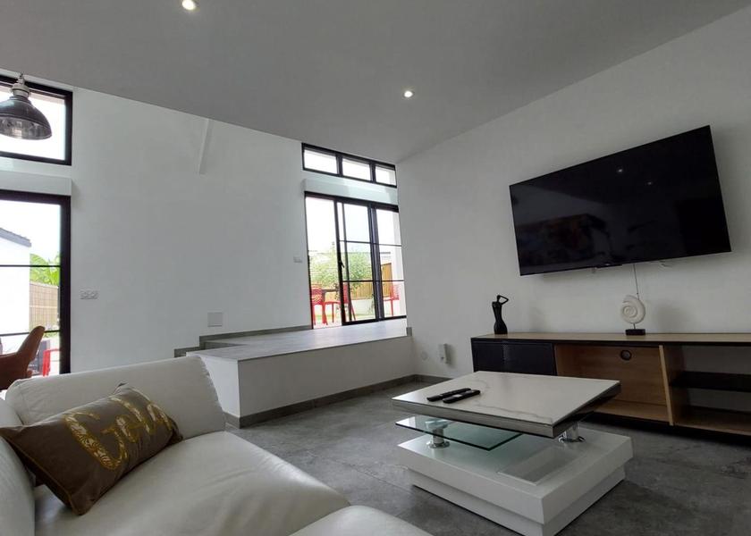 Brittany La Meziere Double Room with Private Bathroom