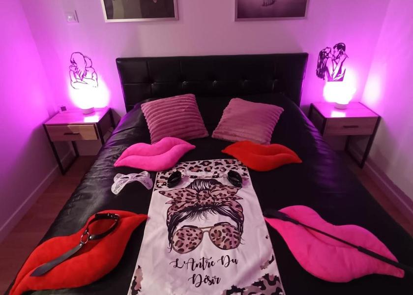 Hauts-de-France Wierre-Effroy Double Room with Private Bathroom