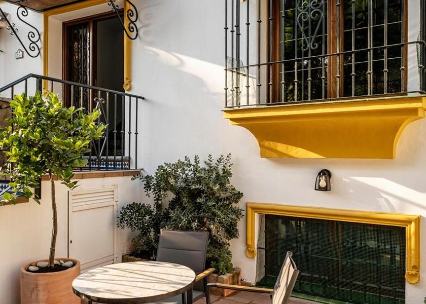 Andalusia Estepona Facilities