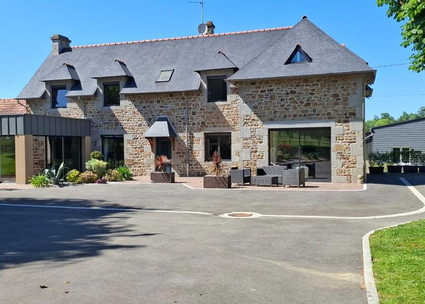 Normandy Le Val-Saint-Pere Exterior view