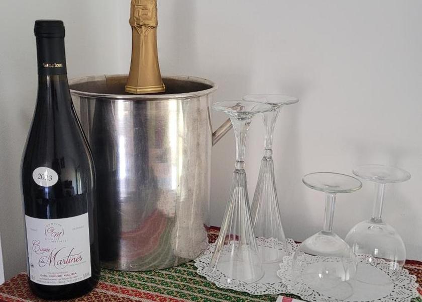 Pays de la Loire Doué-en-Anjou Food and beverages