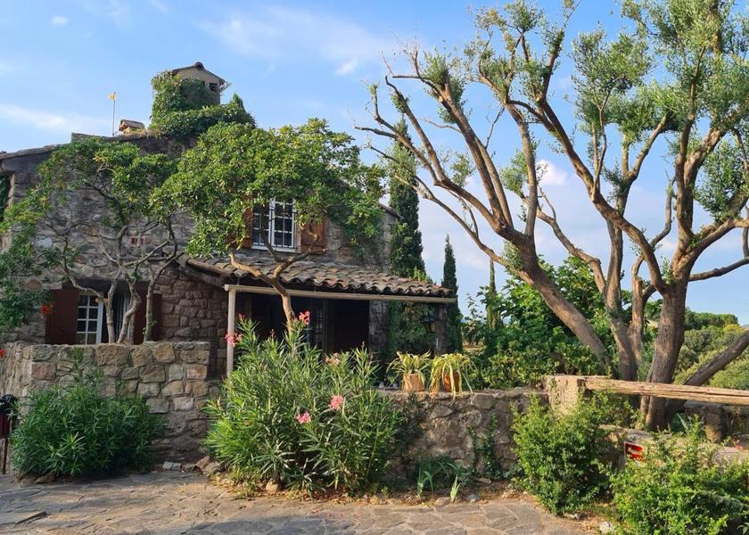 Provence-Alpes-Côte d'Azur Les Arcs-sur-Argens Exterior view
