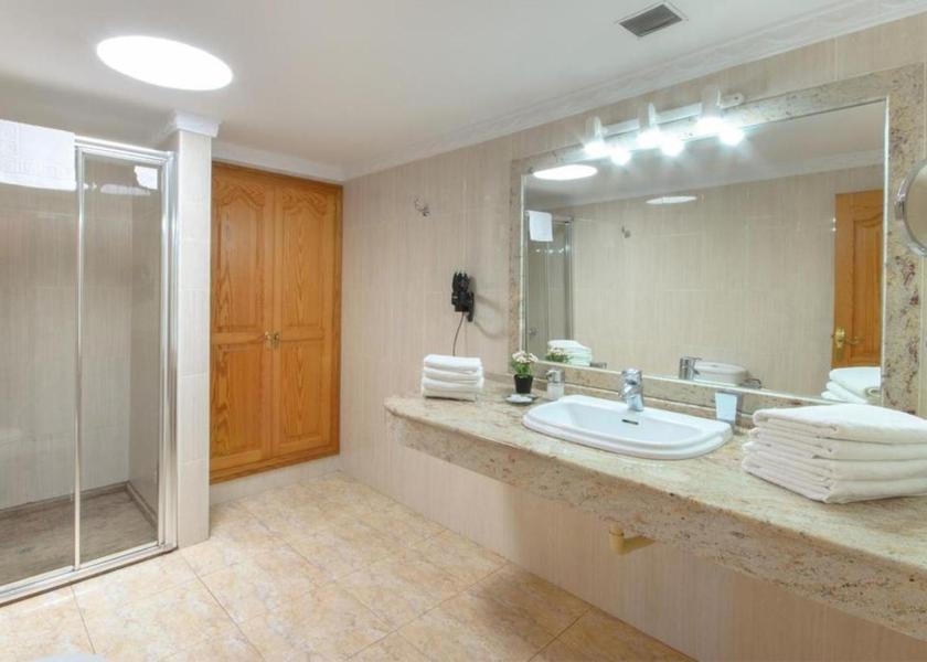 Canary Islands San Bartolome Two-Bedroom Apartment - Ground Floor 
