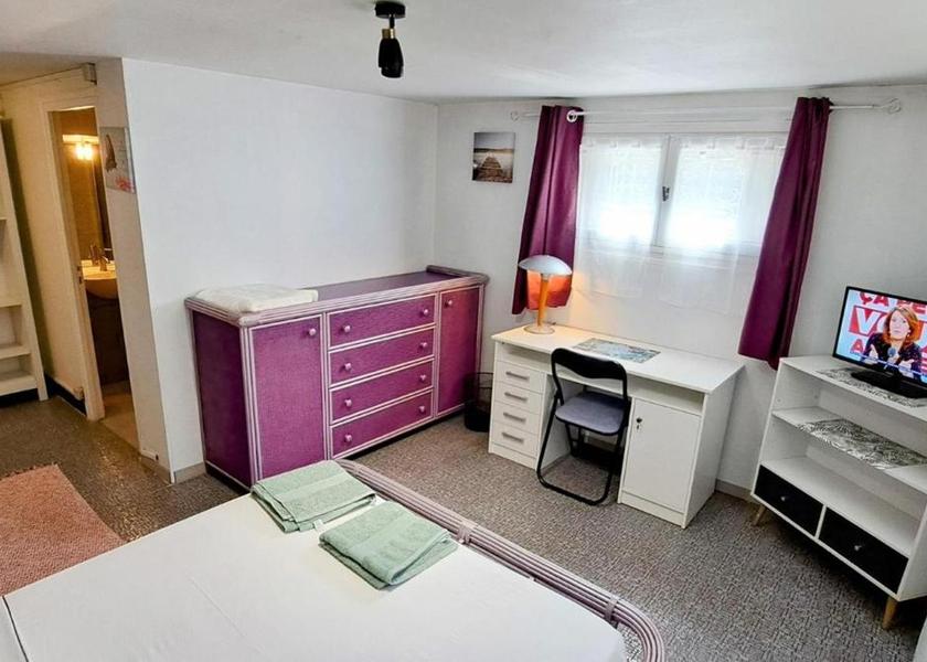Centre-Loire Valley Amboise Double Room with Private Bathroom