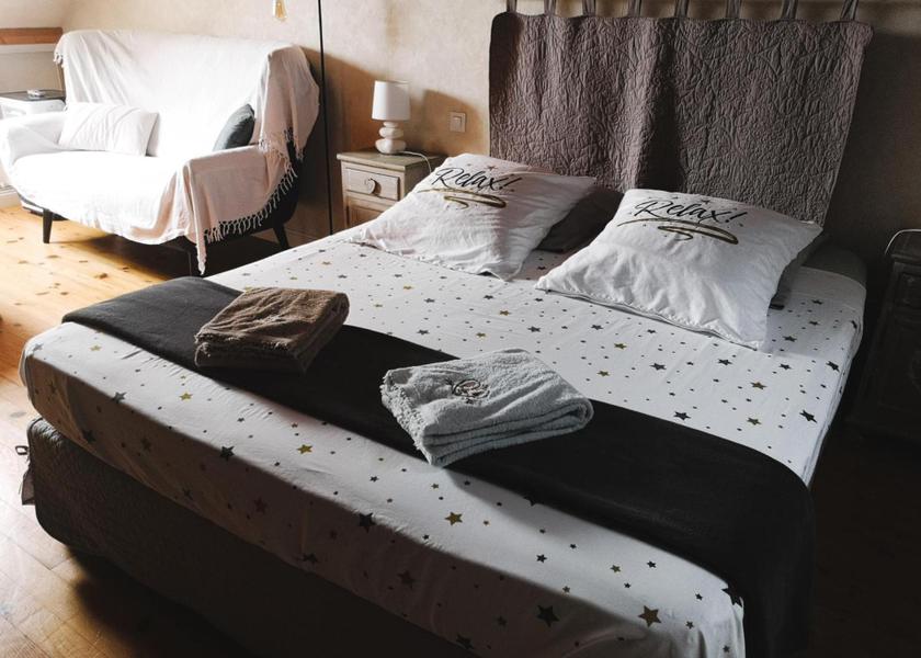 Centre-Loire Valley Veuzain-sur-Loire Double Room with Private Bathroom