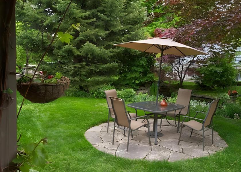 Ontario Niagara-on-the-Lake Garden