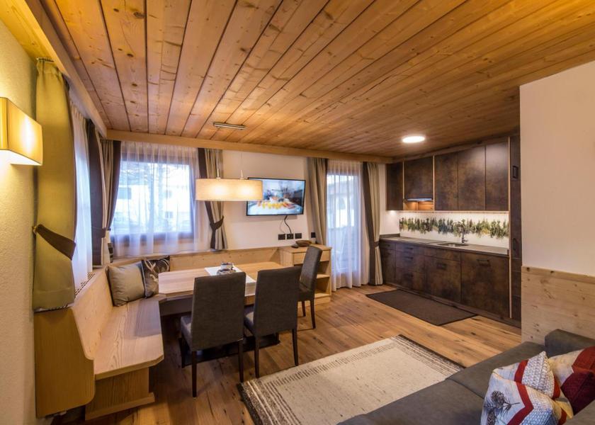 Trentino-Alto Adige Badia Three-Bedroom Apartment with two bathroom 