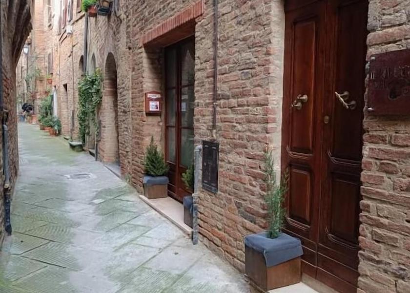 Umbria Citta della Pieve Exterior detail