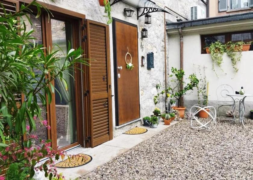 Lombardy Albavilla Exterior view