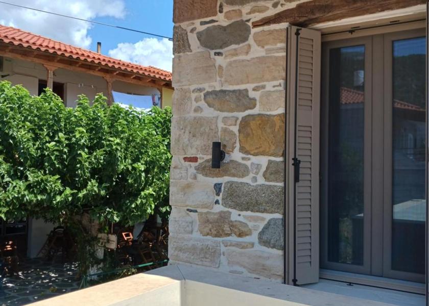 Central Greece Kymi-Aliveri Exterior view