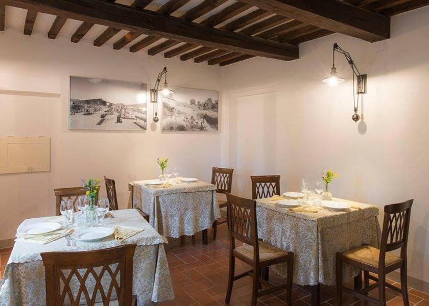Tuscany Lamporecchio Restaurant