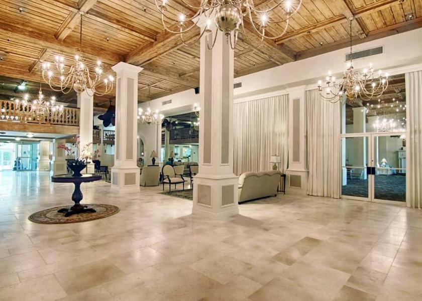 Florida Palm Beach Lobby