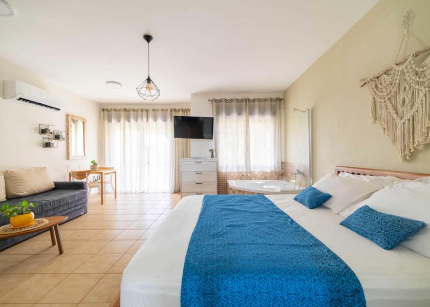 Northern HaGalil HaElyon Family Studio