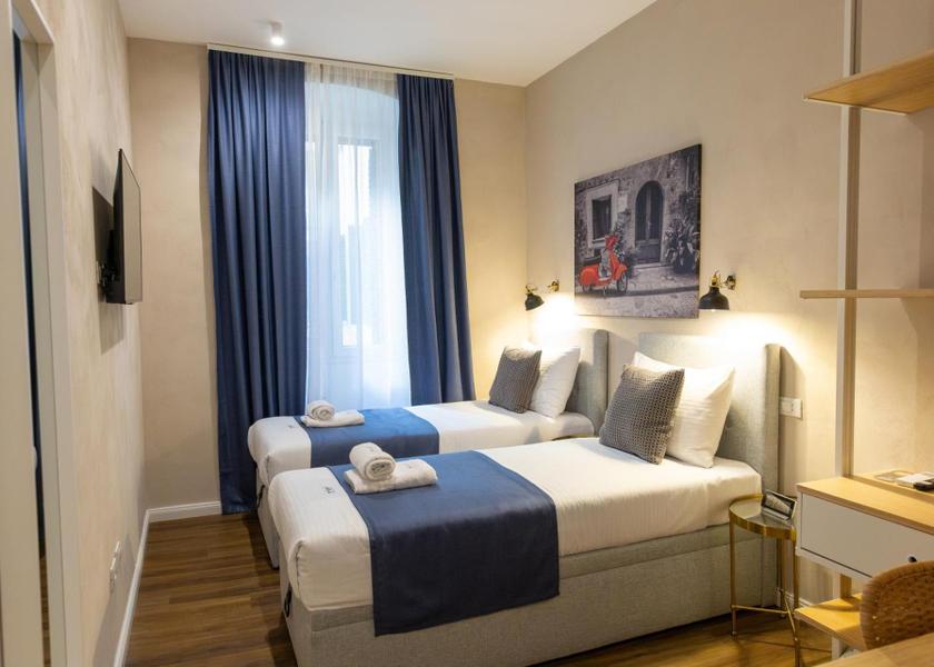 Friuli Venezia Giulia Trieste Deluxe Family Suite