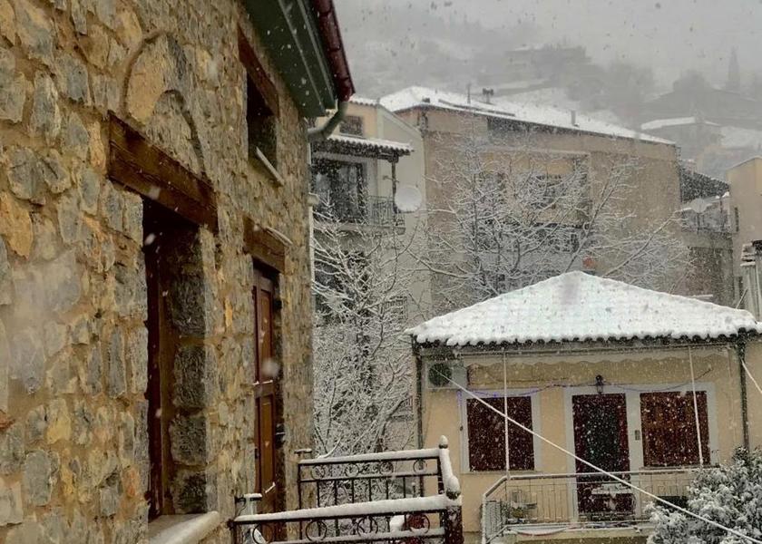 Central Greece Distomo-Arachova-Antikyra Exterior view