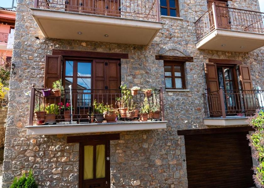 Central Greece Distomo-Arachova-Antikyra Exterior view