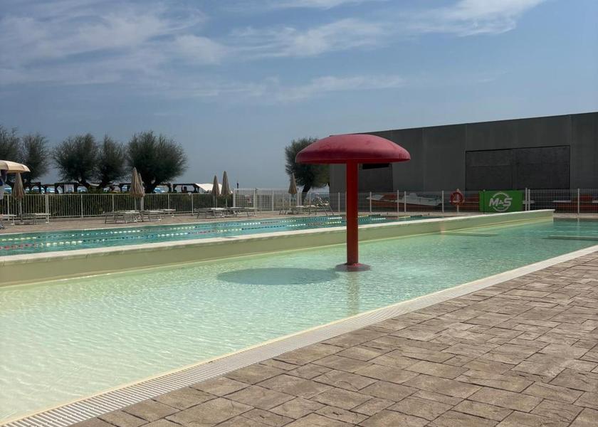 Marche Fano Swimming pool