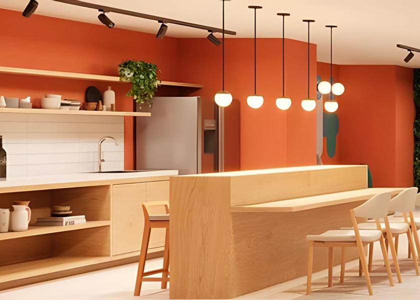 Shared lounge/TV area