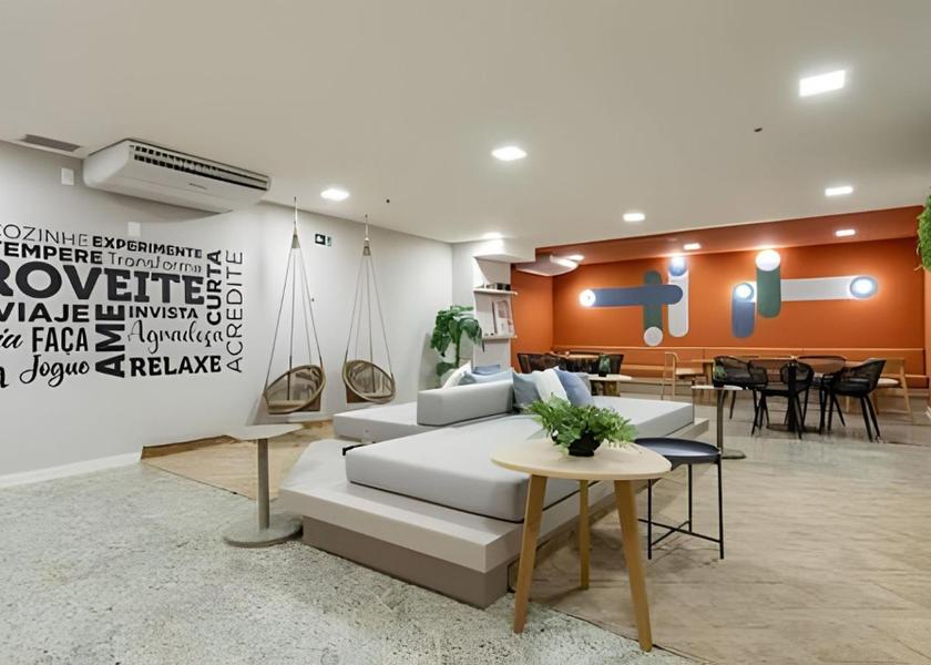 Shared lounge/TV area