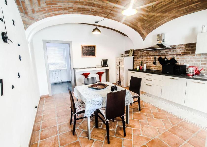 Shared lounge/TV area