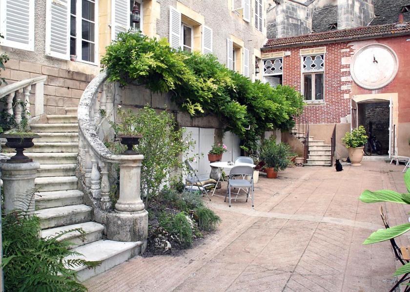 Bourgogne-Franche-Comté Noyers-sur-Serein 
