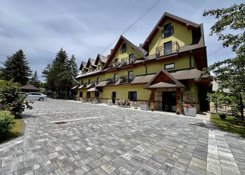 Lesser Poland Voivodeship Bialy Dunajec Exterior view