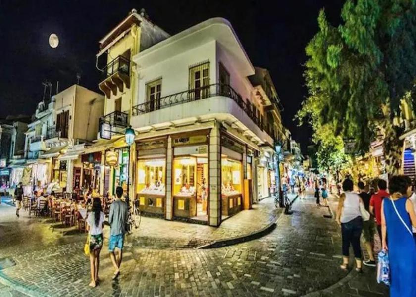 Attica Markopoulo Mesogaias Restaurant