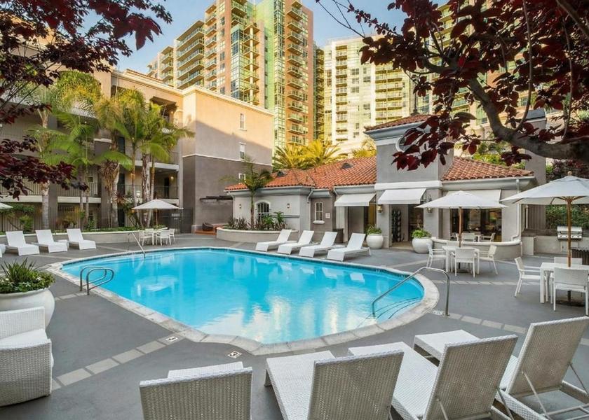 California Marina del Rey Pool